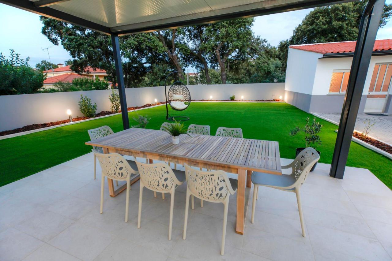Cozy Apartment With Garden Fátima Extérieur photo